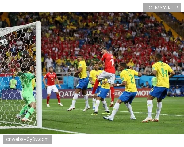 战术观察：马赛新帅的3-4-3阵型如何激活了球队的边路进攻